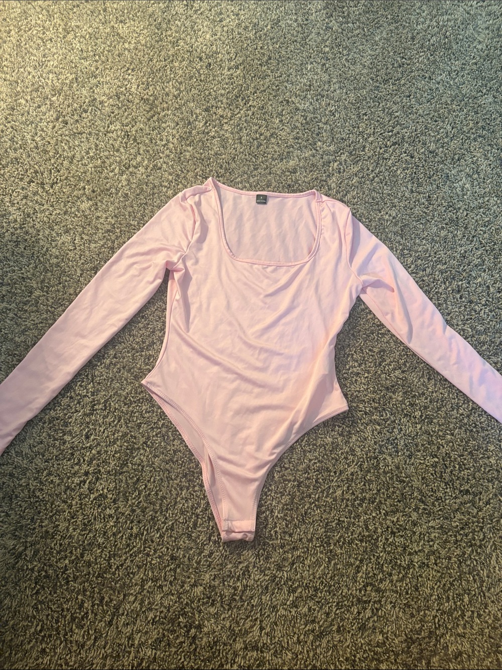 SHEIN Light Pink Long Sleeve Scoop Neck Bodysuit